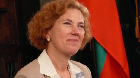 Елена Поптодорова: База на НАТО във Варна или Бургас гарантира сигурността ни
