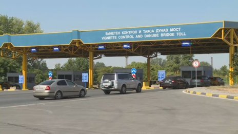 Румъния смекчи мерките за влизане на българи