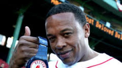 Dr. Dre счупи рекорди с приходите си