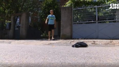Бабо, бабо, чанта с много пари... но малкият Ангел ги върна – хиляди левове