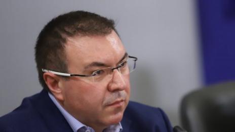 Министър Англеов: Меките мерки у нас са достатъчни срещу коронавируса