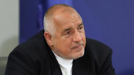 Борисов: Разхлабваме, но минем ли 100 болни на ден - затваряме!