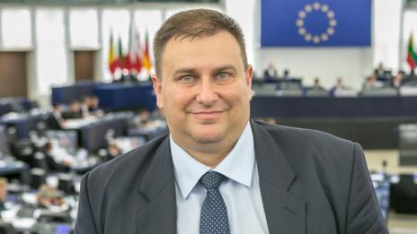 Варненски евродепутат: Ветото на президента ще ни докара наказателна процедура