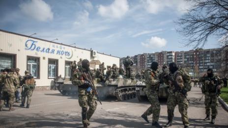 Проруските власти на Славянск обявиха комендантски час