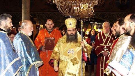 Митрополит Йоан ще се моли за спиране на валежите