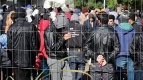 Почти 1 млн. мигранти в ЕС очакват решение по молбите си за убежище
