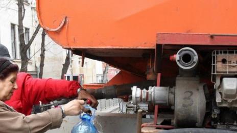 Разполагат водоноски заради авария на водопровод