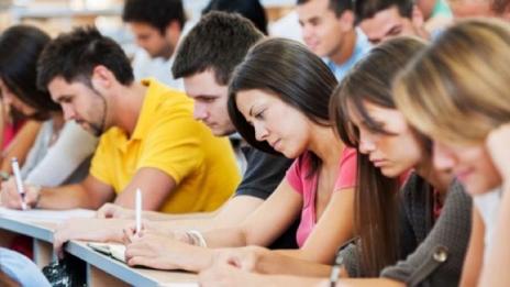 Въвеждат изпити на принципа на SAT или TOEFL вместо матура в 10-и клас?