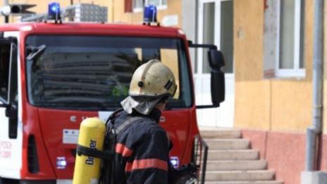 Пожарникарите готвят протести заради промени в работното време