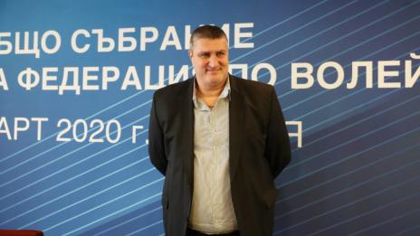 Ганев: Трябва да помогнем на младите