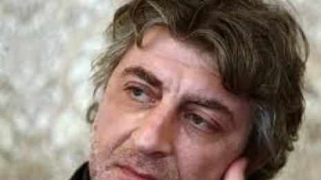 Сашо Морфов застана "На ръба" с реквием за отиващата си България
