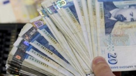 19-годишна дала над 20 бона на врачка да й развали магия