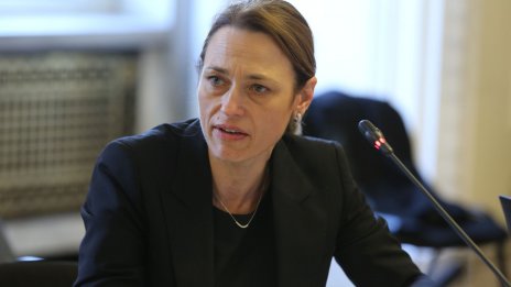 Парламентът няма точка в дневния си ред за проектокабинета на ИТН