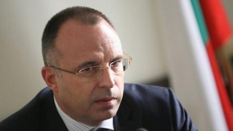 Техническа грешка е причината за несъответствието в декларацията на Порожанов 