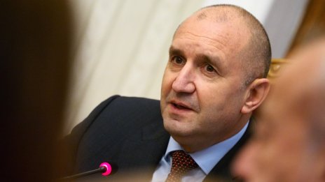Румен Радев се захваща с пътната безопасност