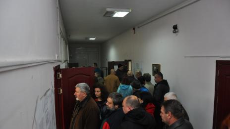 Варненци извиха опашки пред секциите