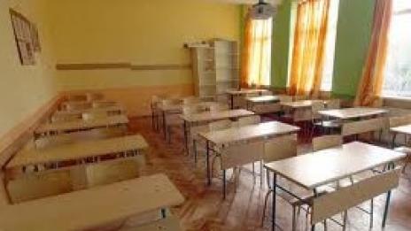 Кабинетът отпуска още 1,2 млн. лв. за стипендии на общинските училища