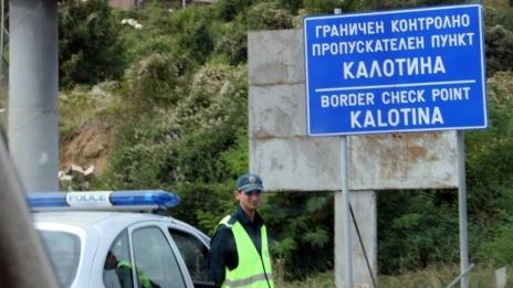 Раздават на чуждите шофьори листовки с пътните правила у нас