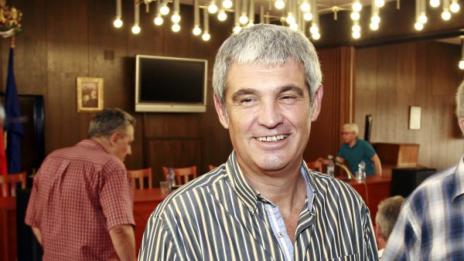 Горанов радва учителите, вдига им заплатите