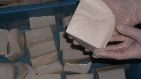 Засилени проверки за търговия с мляко и млечни продукти