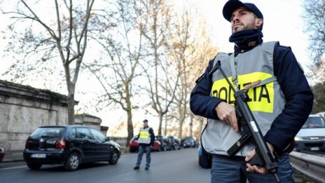 Арестуваха фермери за расизъм