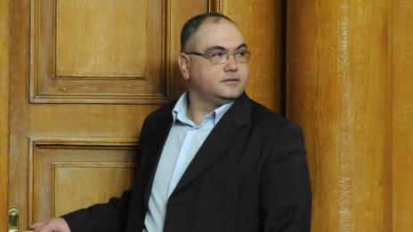 Стреляли по Владо Кузов от джип на "Хемус"