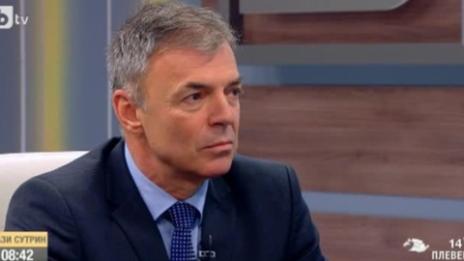 Сергей Игнатов за голите снимки: Атаката е удар срещу учителството