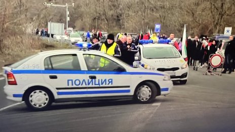 Проходът "Шипка" вече е изцяло затворен за коли