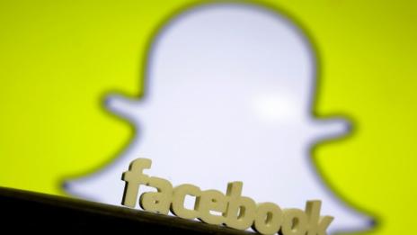 Нова измама във Facebook: Споделете или платете