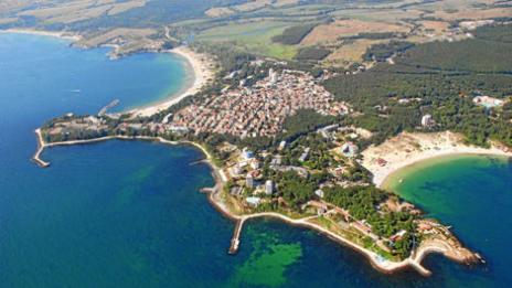 Абу Даби Файненшъл Груп с проект на Черно море