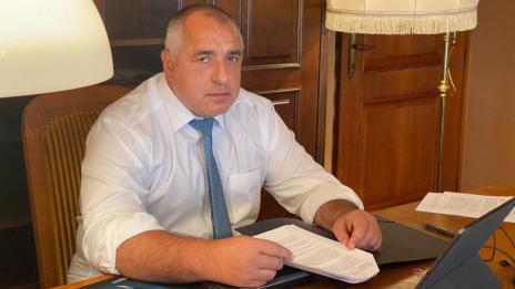 15 дни по-късно…Борисов диша трудно, сложиха го на системи