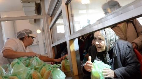 Започна раздаване на хранителни помощи в пет варненски общини 