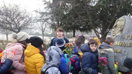 125 години от рождението на Гео Милев отбелязва едноименното училище