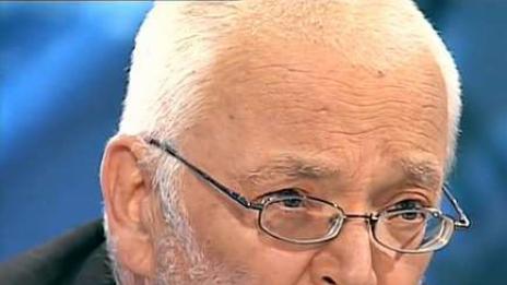 Експерт: Служебните лица в НС са твърде много