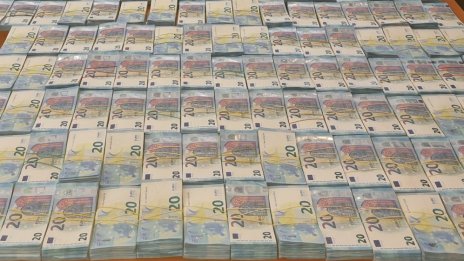 Как да разпознаем фалшивото евро? Съвети от Икономическа полиция