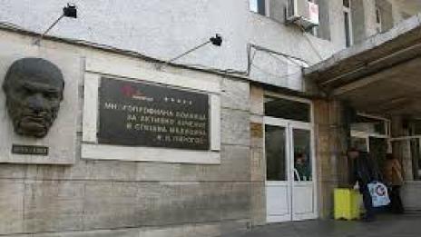 14-годишният Атанас все така е в критично състояние