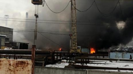 Пожар в Екатеринбург, запали се завод за бои и лакове  