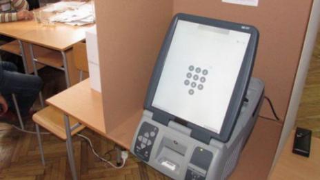 В петък ще стане ясно дали ще има машинно гласуване на изборите