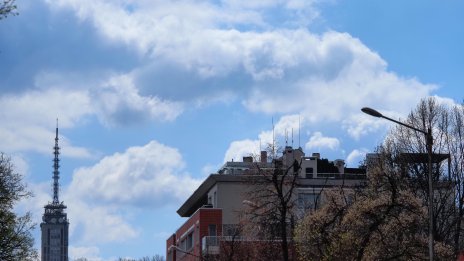 Слънчево време с превалявания на Разпети петък