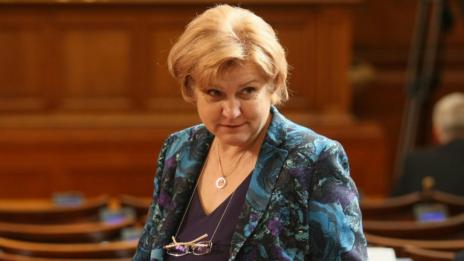 Менда Стоянова, изненадана от позицията на Сидеров