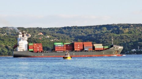 Кораб на компанията, собственик на "Vera Su", с нарушение в канала на "Варна-запад"