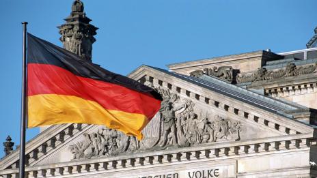 Германският Бундестаг гласува резолюция, признаваща арменския генодид 
