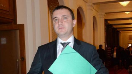 Горанов: Да фалират банка могат, които я притежават