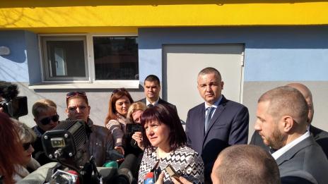 Цвета Караянчева: Когато правителството работи и кметът е активен се случват хубави неща