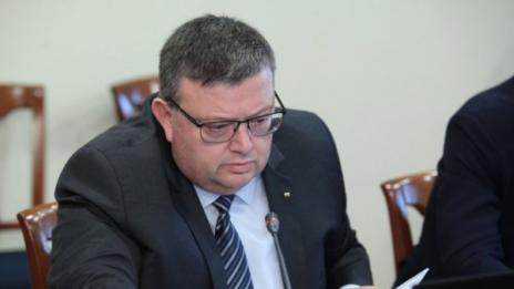Властта предлага Сотир Цацаров да оглави Антикорупционната комисия  