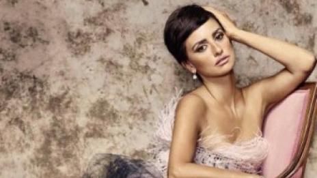 Пенелопе се появи с къса коса във Vogue