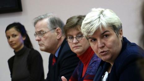 Над 20 варненски семейства гледат деца с неустановен пол
