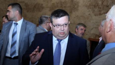 Цацаров: Волята и мъдростта на депутатите не бива да се подценяват