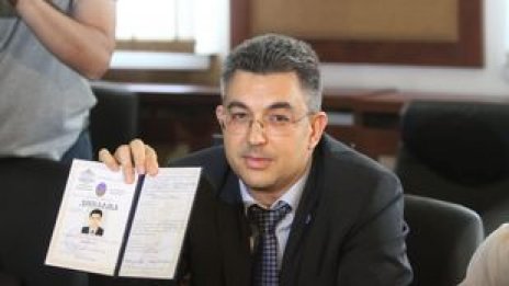 Пламен Николов извади кетапите пред камерите