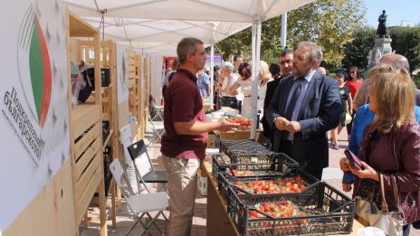 Няма да позволим чужди производители да заемат традиционни за България ниши